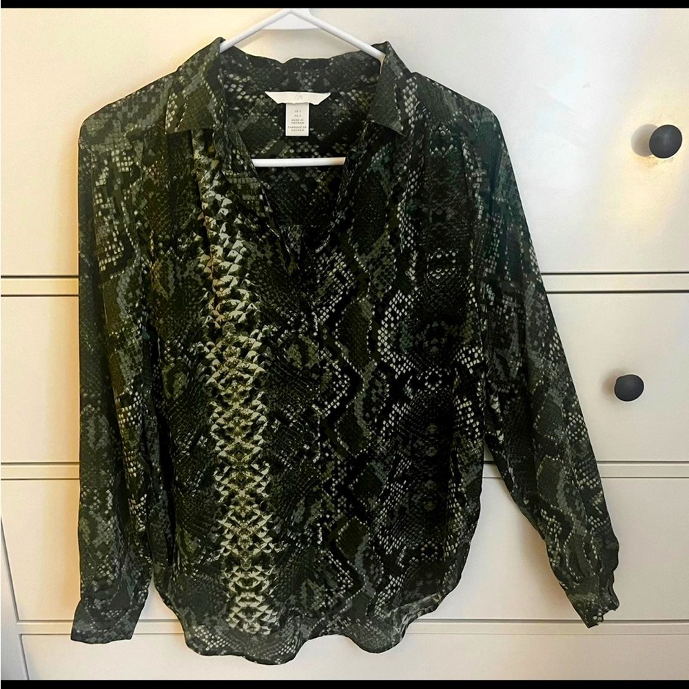 H&M Button Down - NWOT